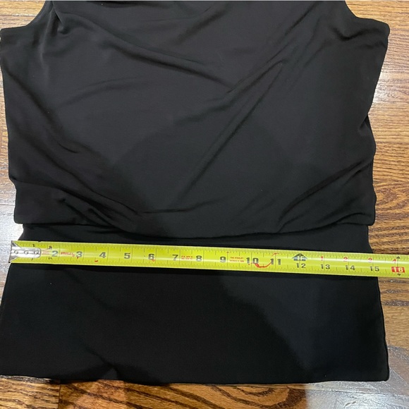 White House Black Market black sleeveless dressy top - Picture 4 of 7